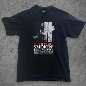 Undefeated Super Fight Smokin Tee
